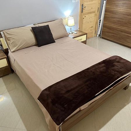 Ewa Apt - 3-Bedrooms Apt Near Sliema - St Julians Seafront Gżira Kültér fotó