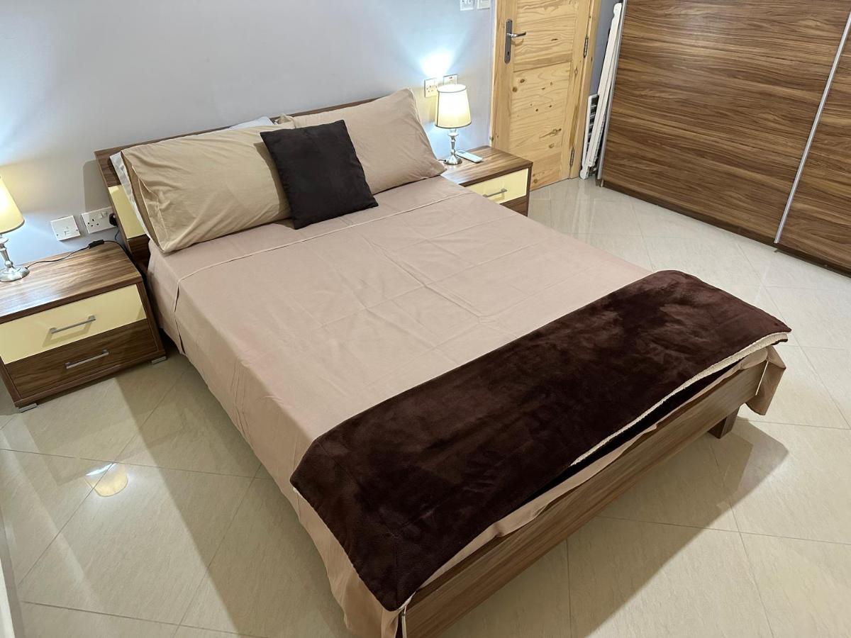 Ewa Apt - 3-Bedrooms Apt Near Sliema - St Julians Seafront Gżira Kültér fotó