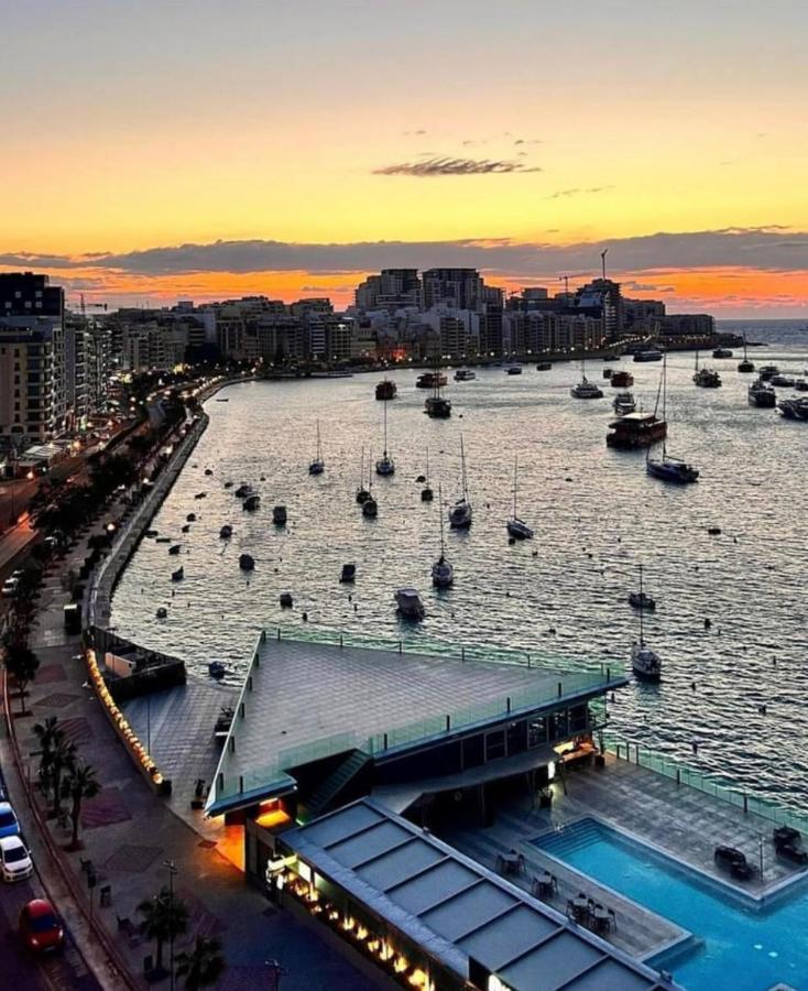 Ewa Apt - 3-Bedrooms Apt Near Sliema - St Julians Seafront Gżira Kültér fotó